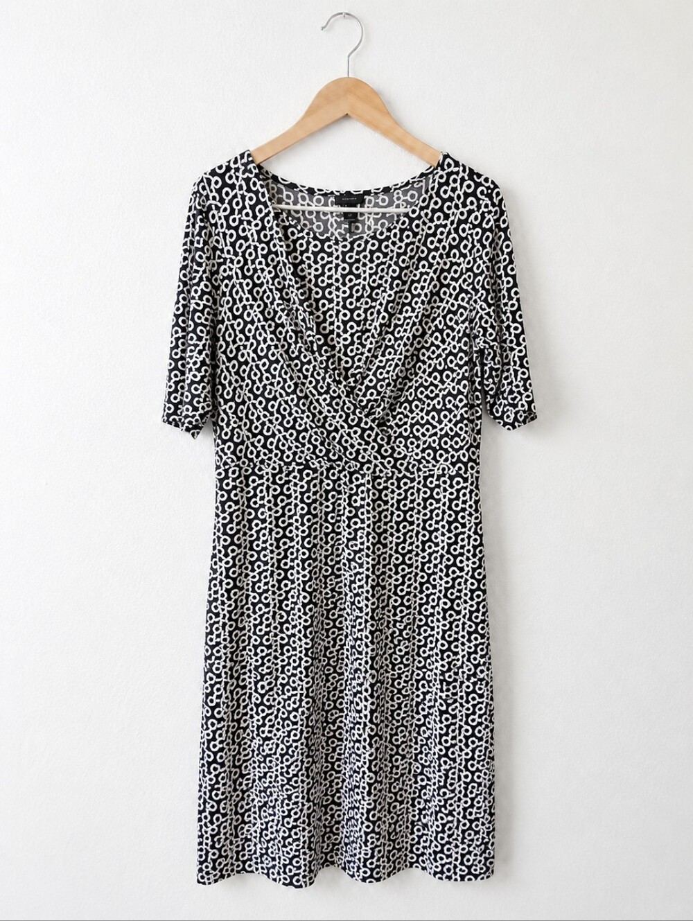 Ann Taylor Black & White Patterned Dress